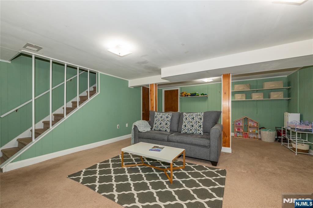 property viewer photo 34
