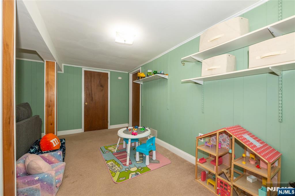 property viewer photo 37