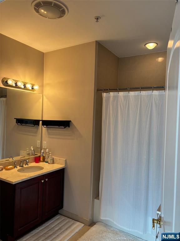 property viewer photo 5
