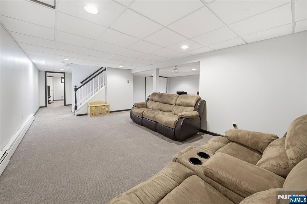 property viewer photo 31