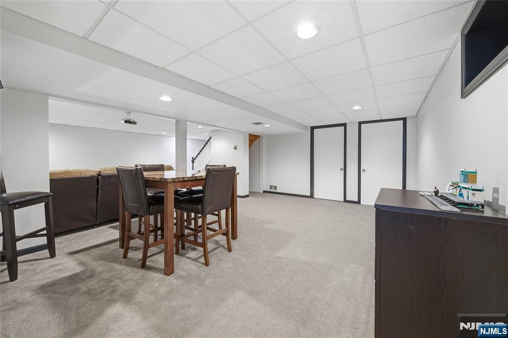 property viewer photo 33