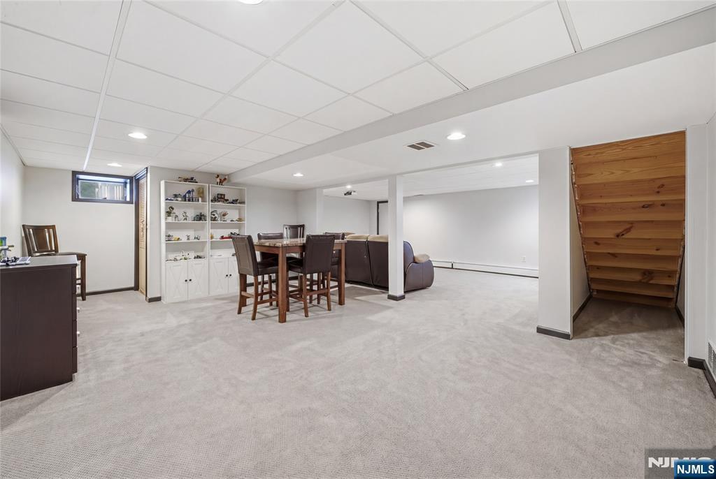 property viewer photo 34