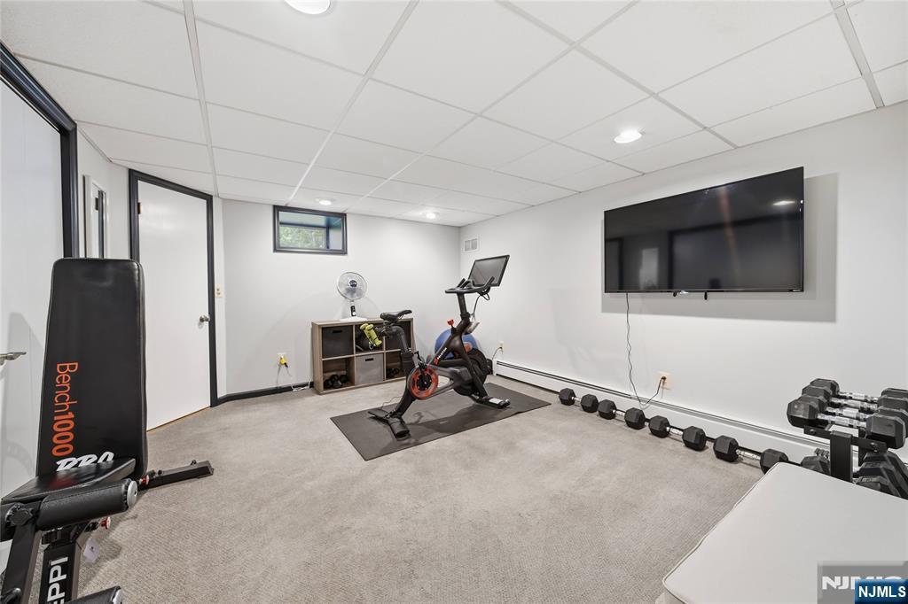 property viewer photo 35