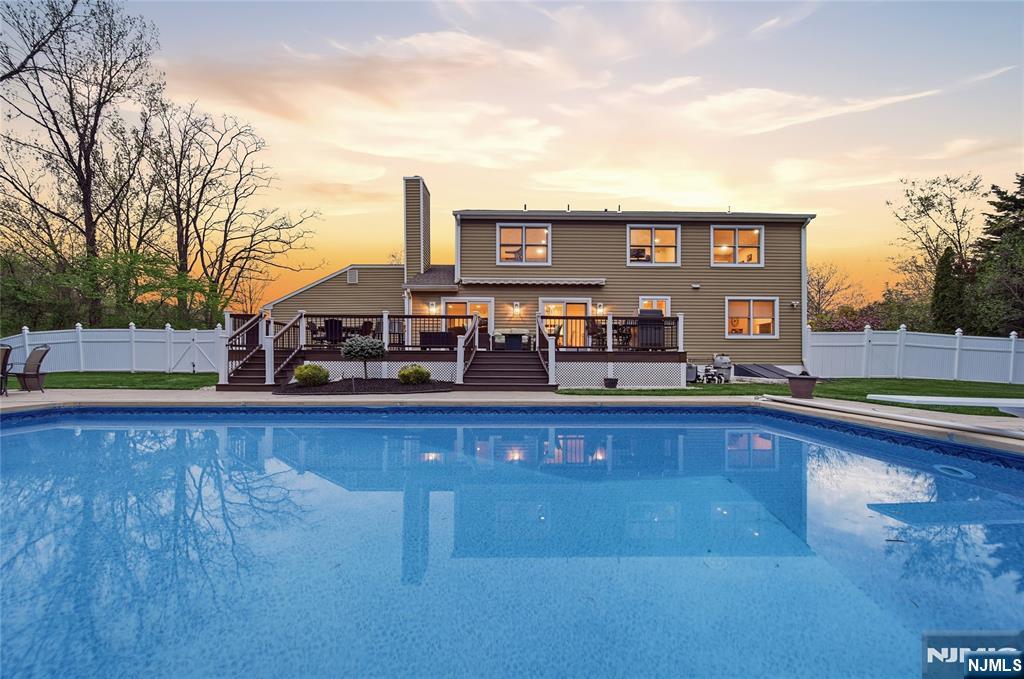 property viewer photo 39