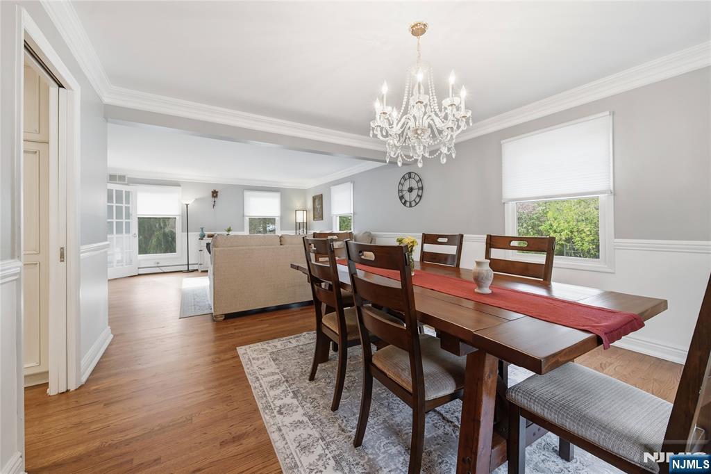 property viewer photo 8