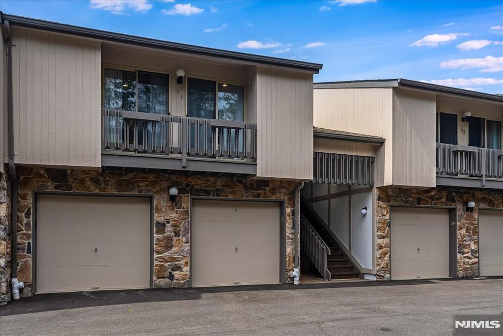 property viewer photo 23