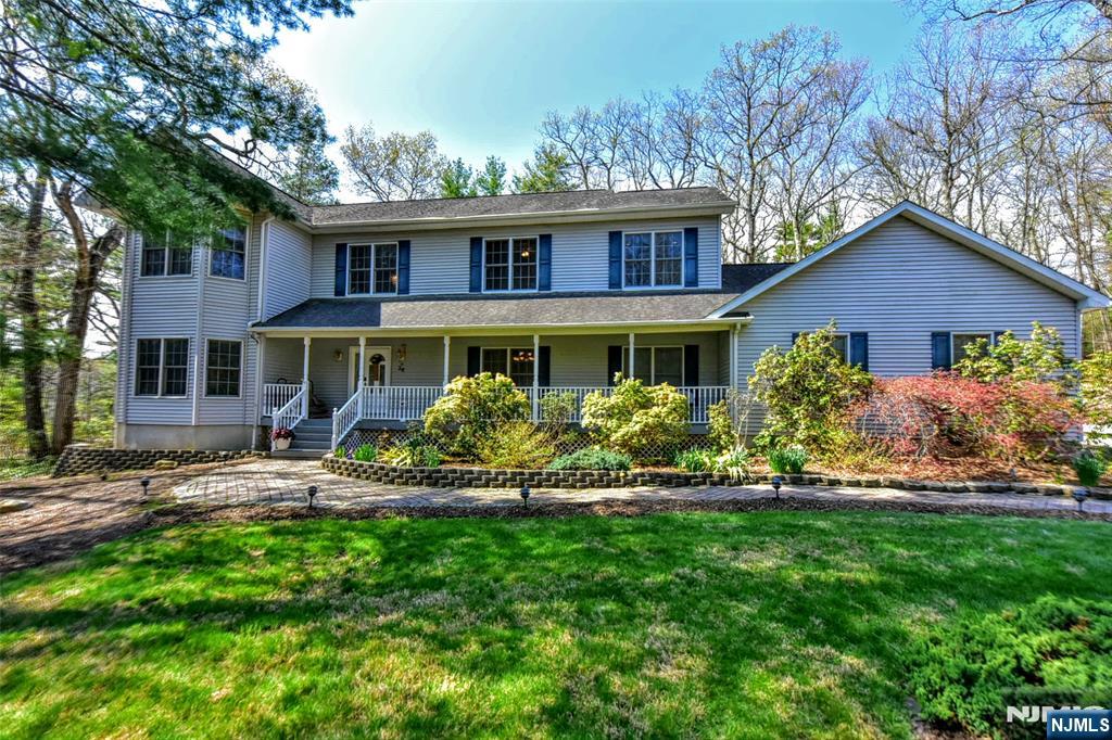 main property photo 4
