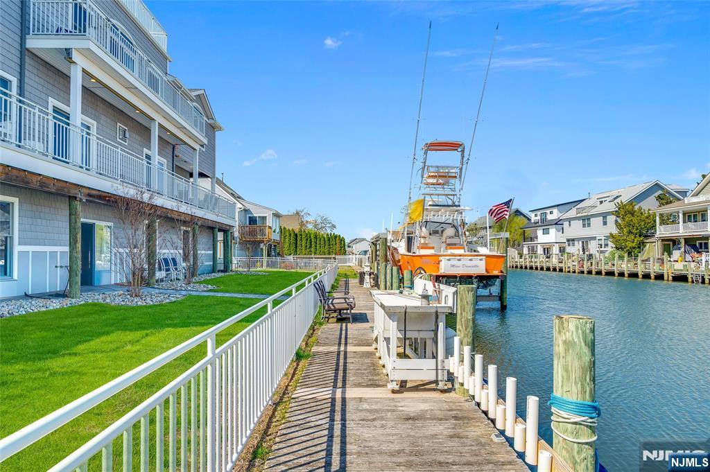 main property photo 46