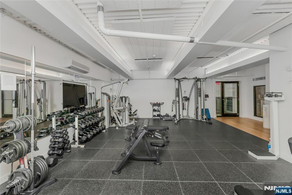 main property photo 45