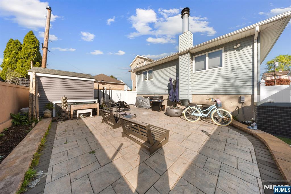 main property photo 48