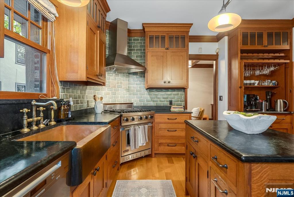 property viewer photo 13