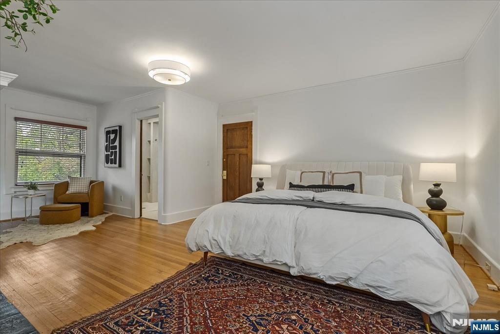 property viewer photo 18