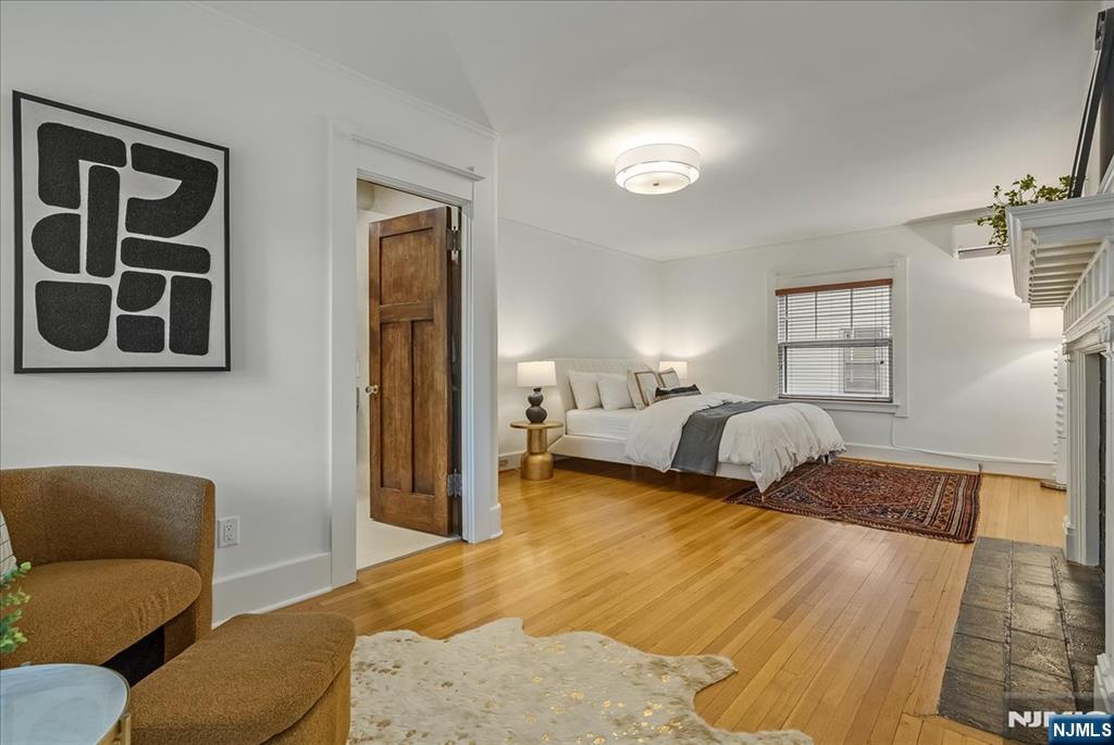 property viewer photo 19