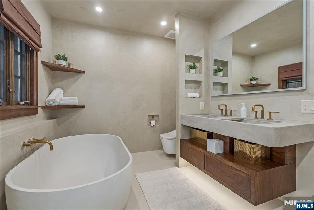 property viewer photo 22