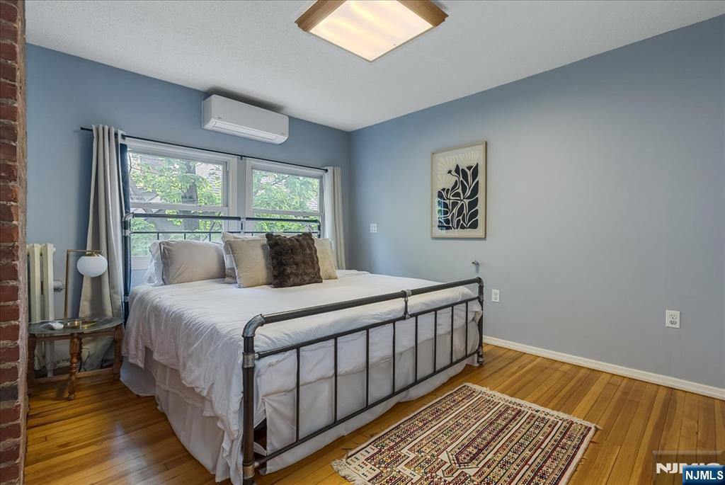 property viewer photo 31