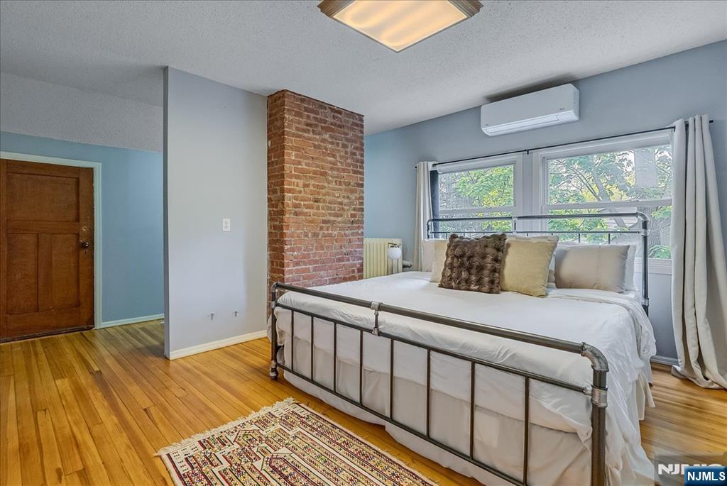 property viewer photo 32