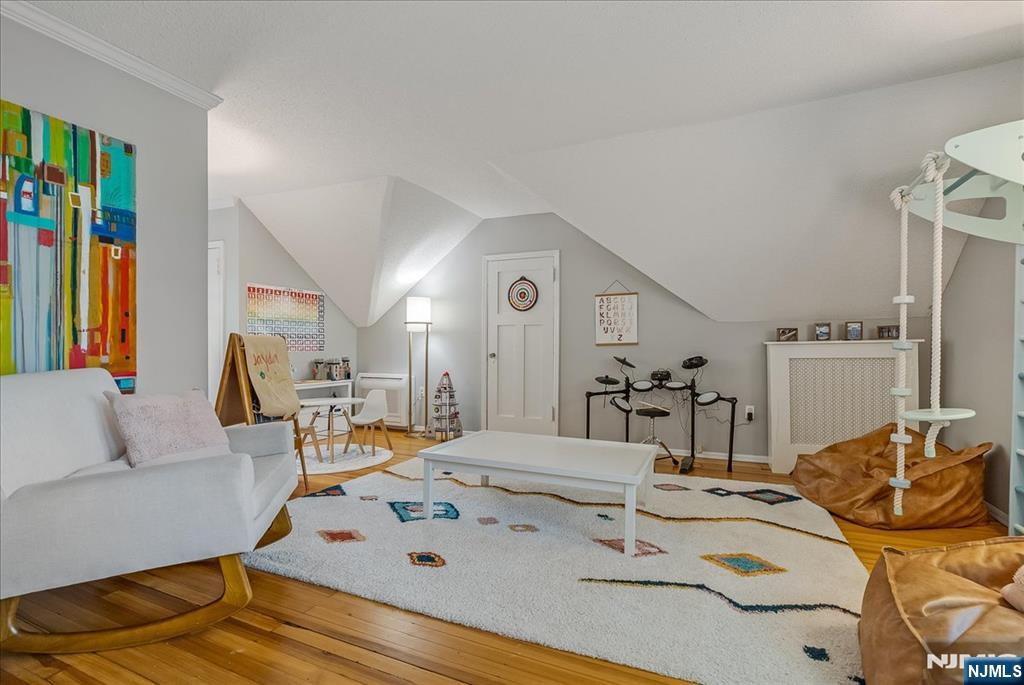 property viewer photo 34