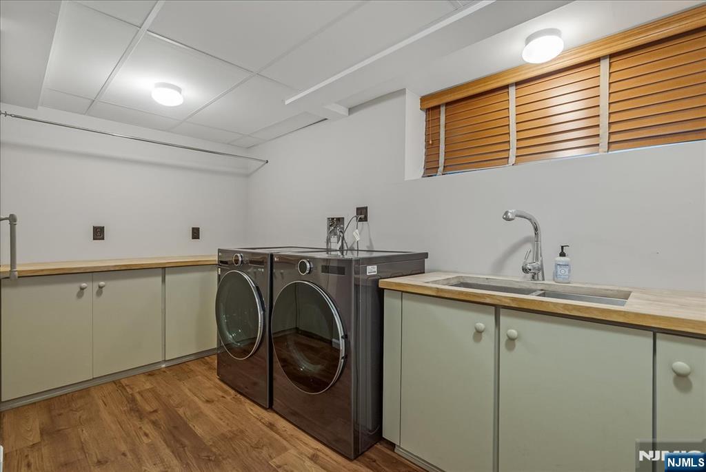 property viewer photo 38