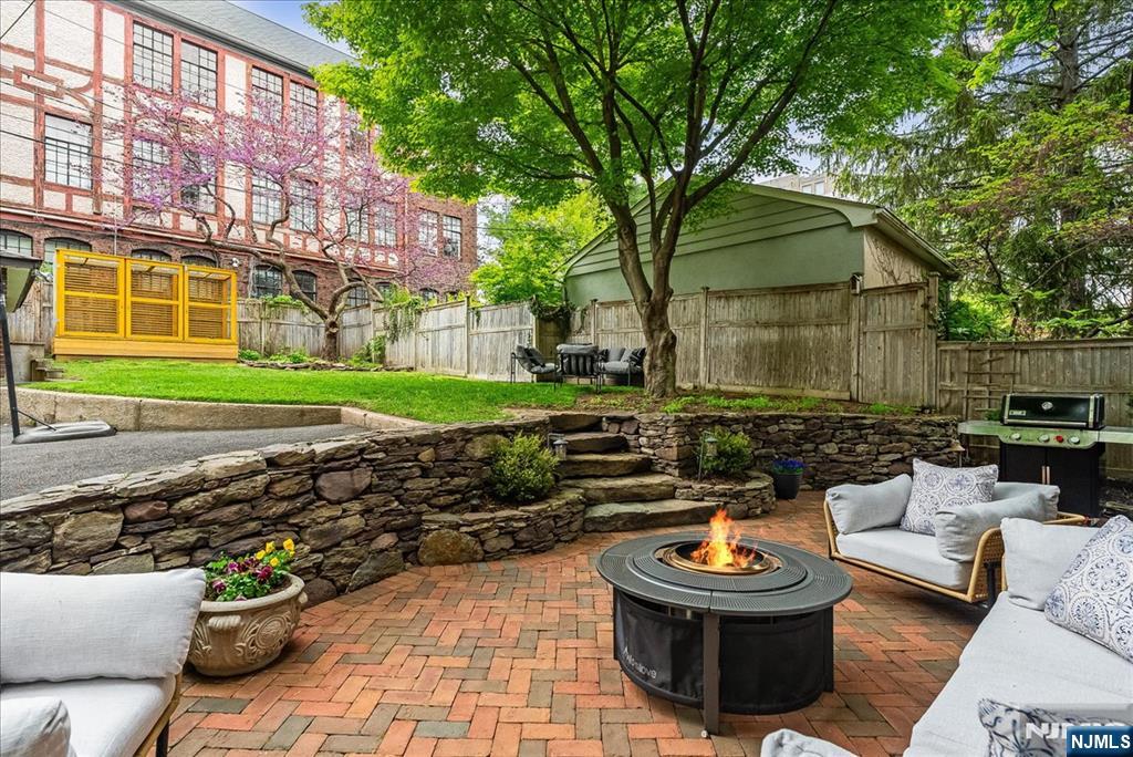 property viewer photo 40