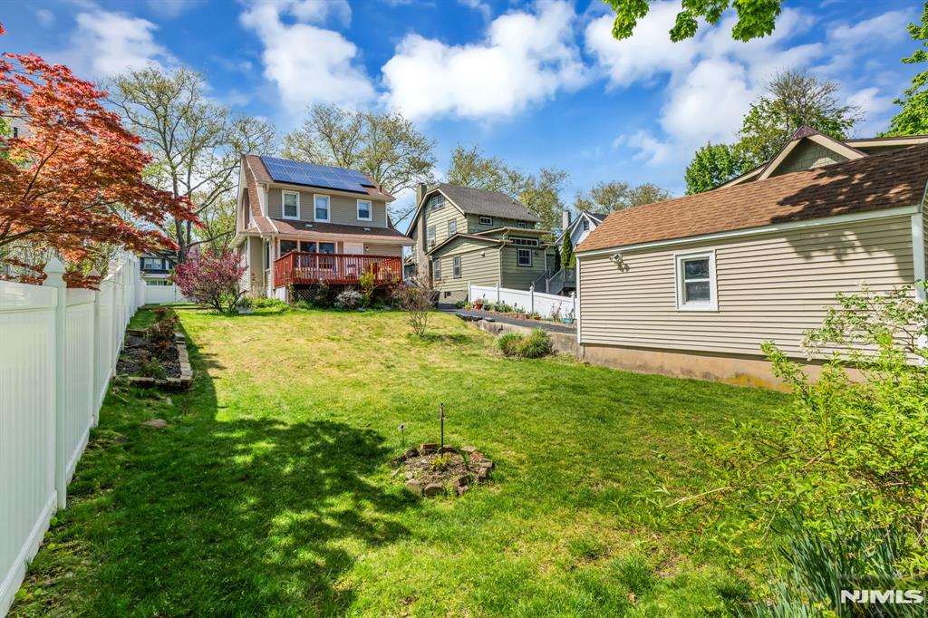 main property photo 44