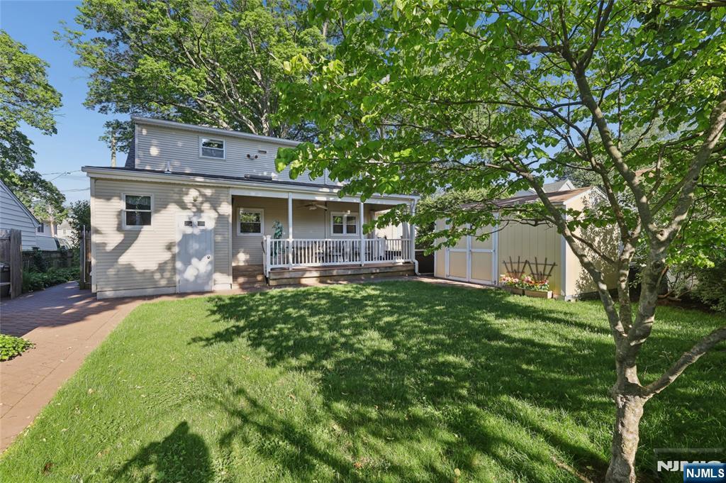 main property photo 5