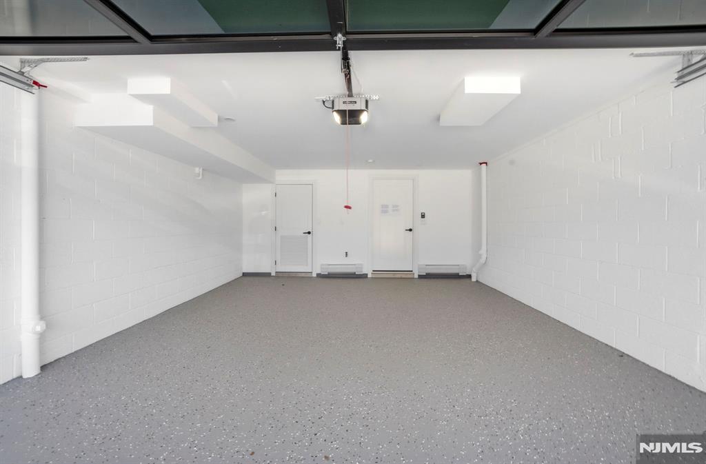 property viewer photo 41