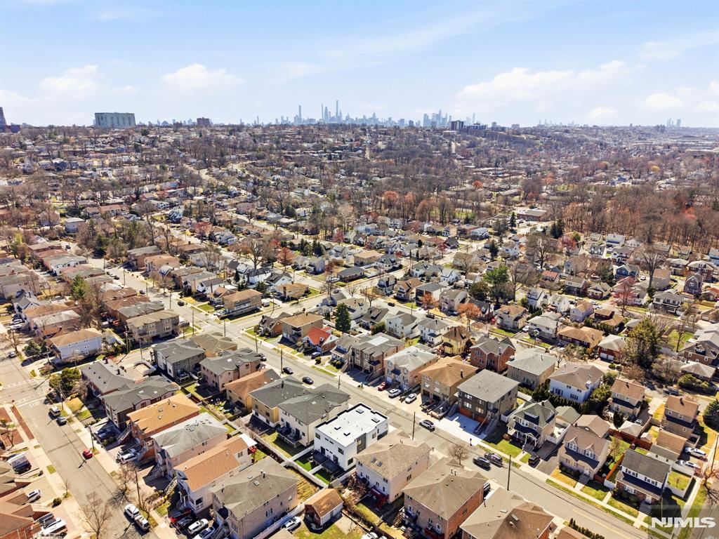 property viewer photo 48
