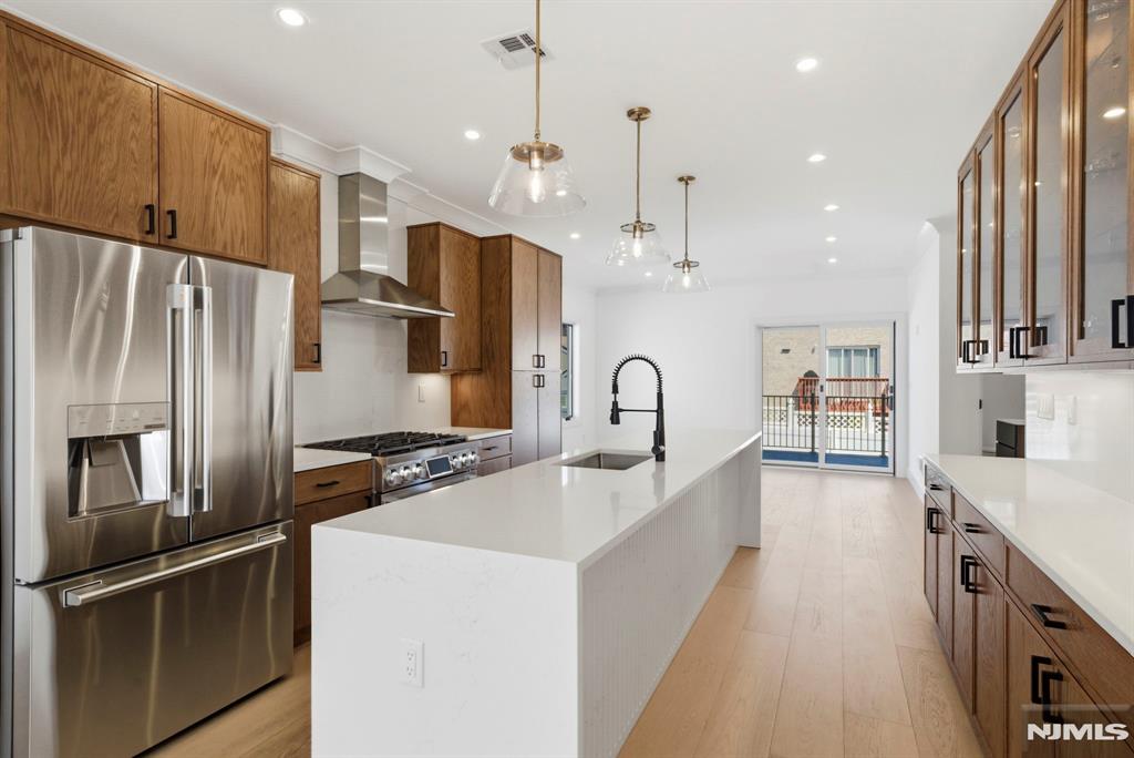 property viewer photo 8