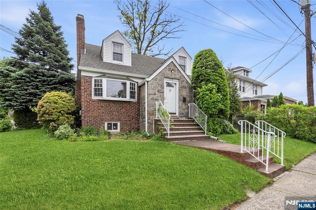 main property photo 42