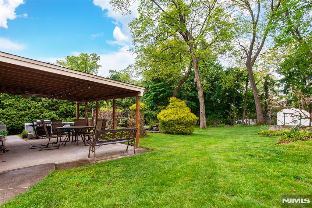 property viewer photo 22