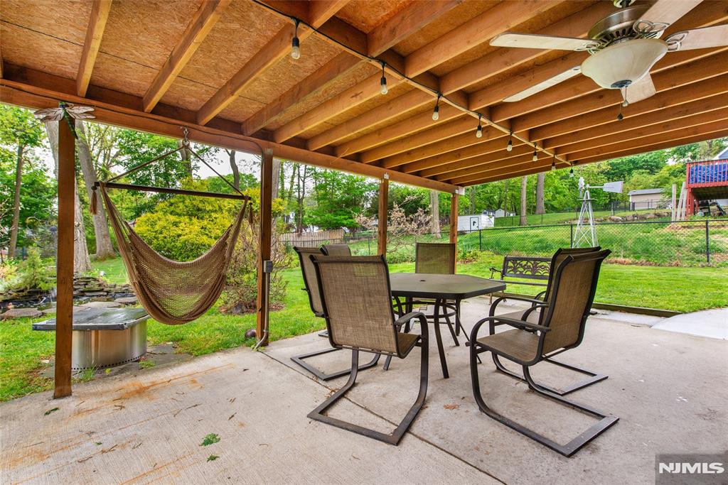 property viewer photo 23