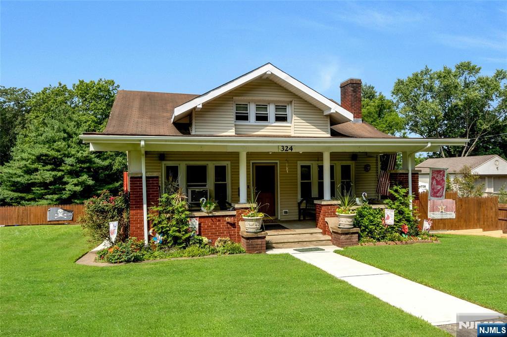 main property photo 2