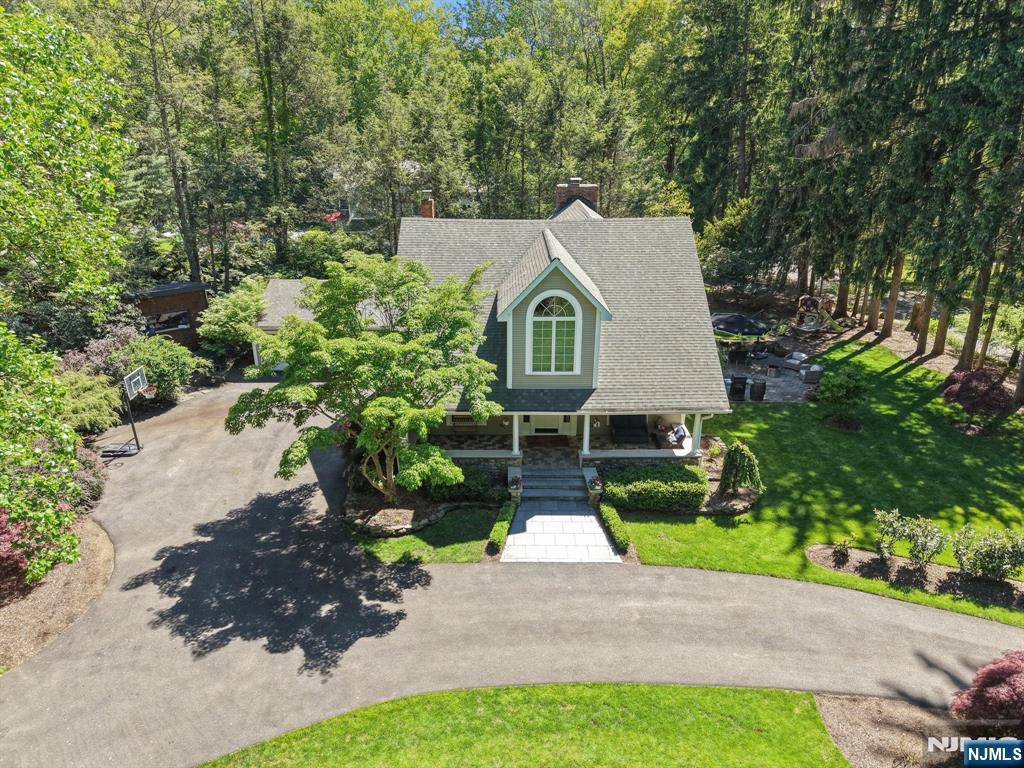 main property photo 32