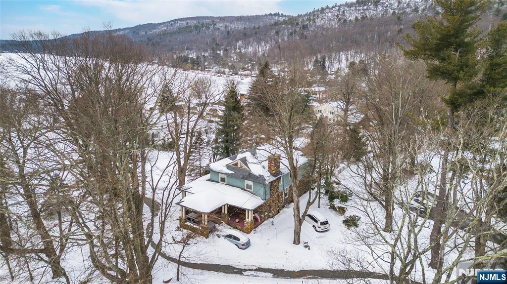 main property photo 42