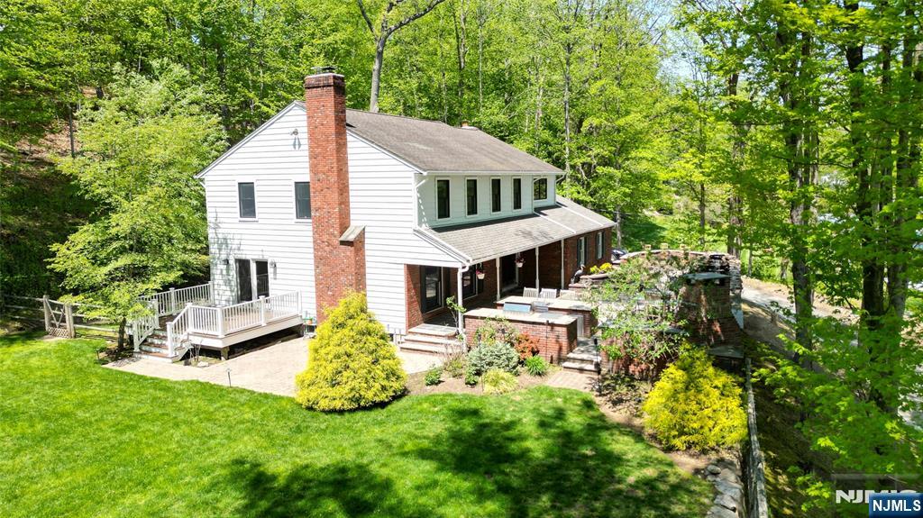 main property photo 34