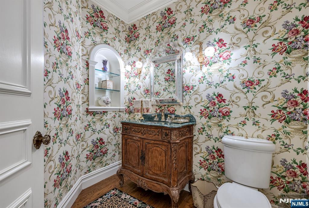main property photo 30