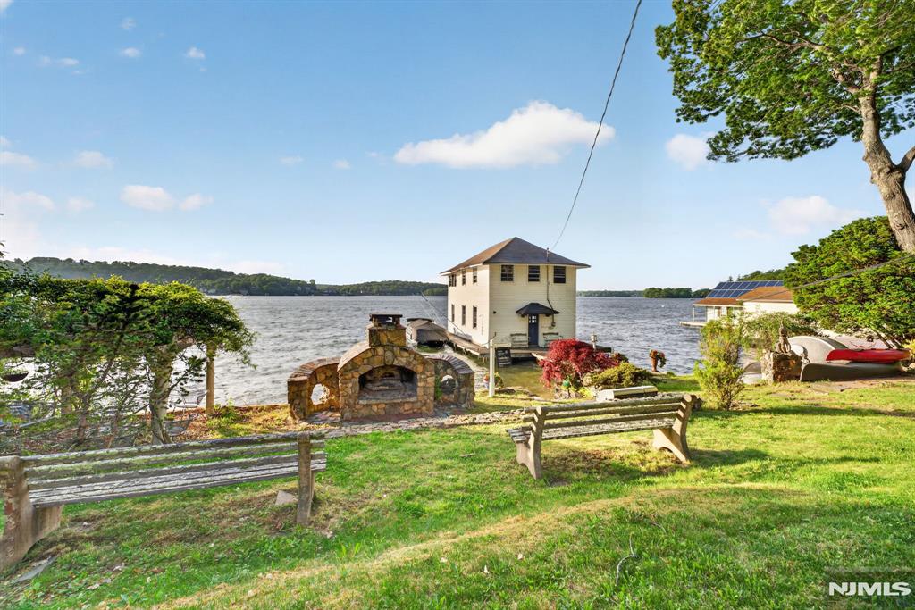main property photo 38