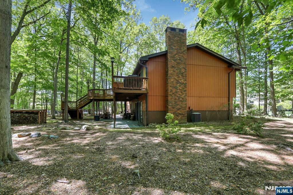 main property photo 49