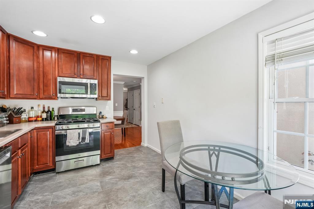 property viewer photo 11