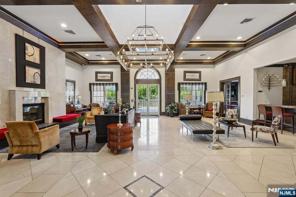 property viewer photo 26