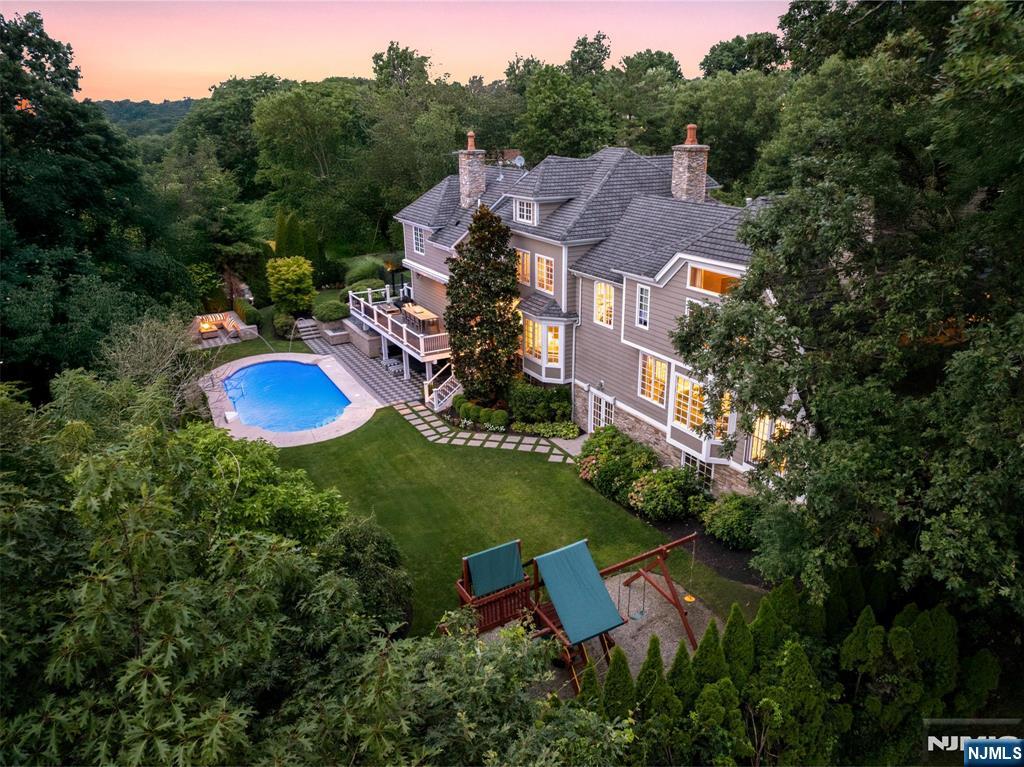 main property photo 49