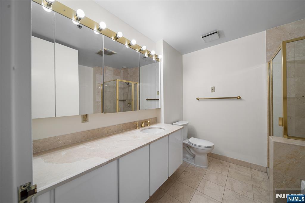 property viewer photo 14