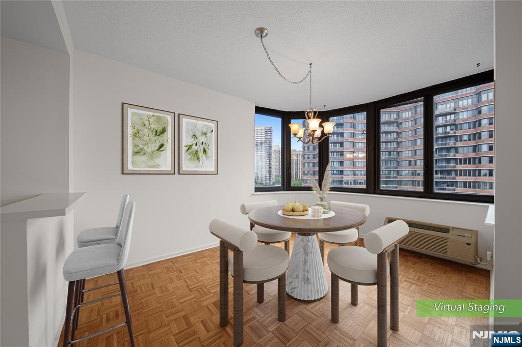 property viewer photo 3