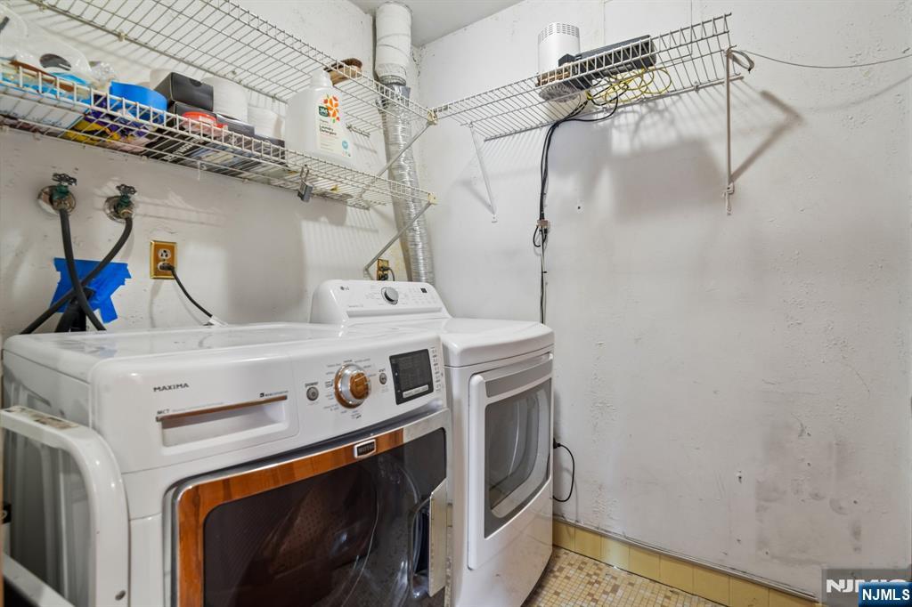property viewer photo 21