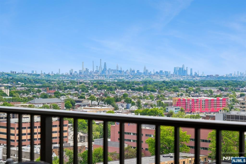 property viewer photo 30