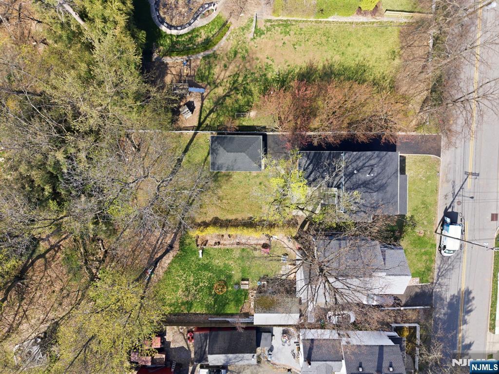 property viewer photo 27
