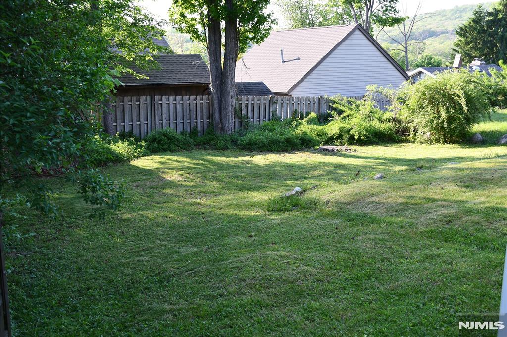 property viewer photo 4
