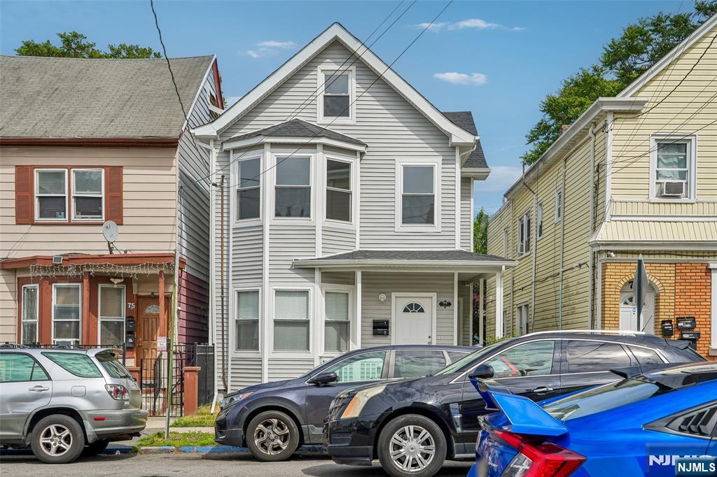 main property photo 1