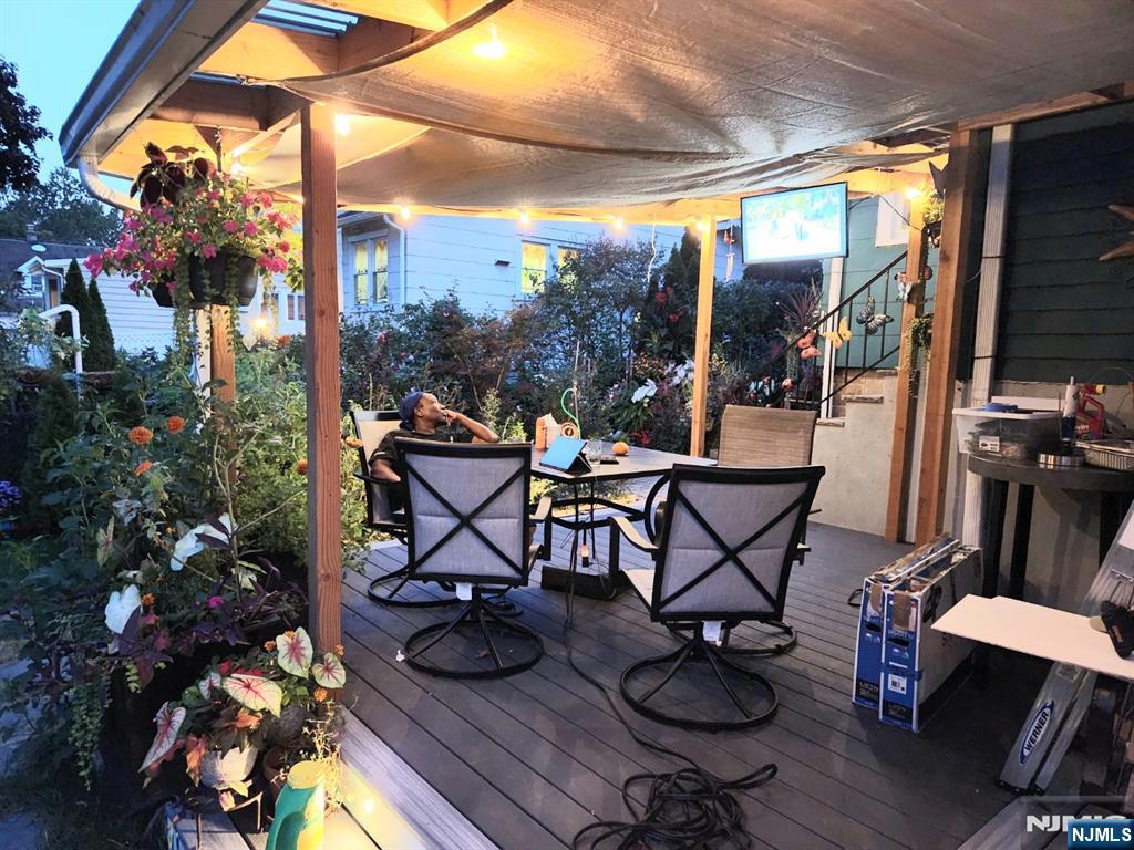 property viewer photo 24