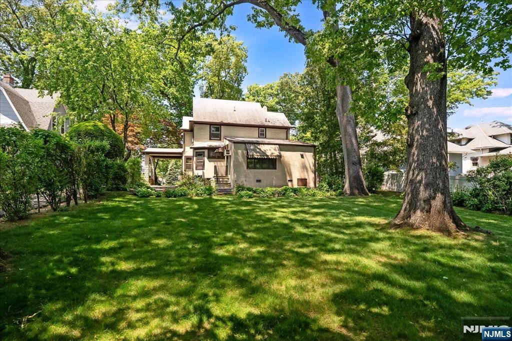 main property photo 37